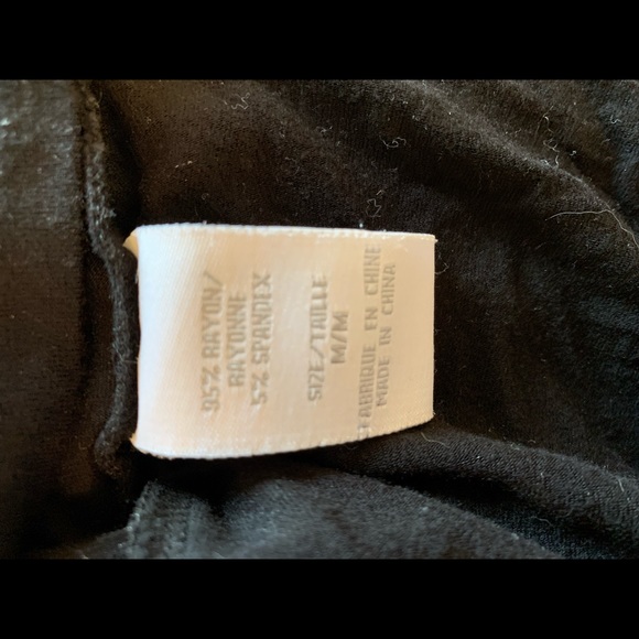 L Geometric black & white top - Picture 4 of 4